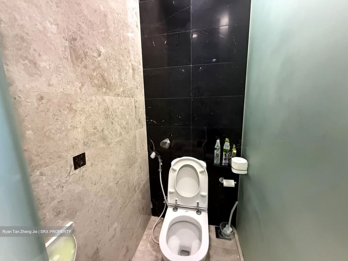 Woodhaven (D25), Condominium #572325611